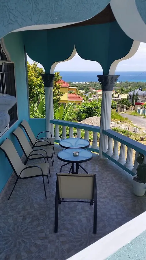 Bailey'S Bed And Breakfast Runaway Bay Jamaica